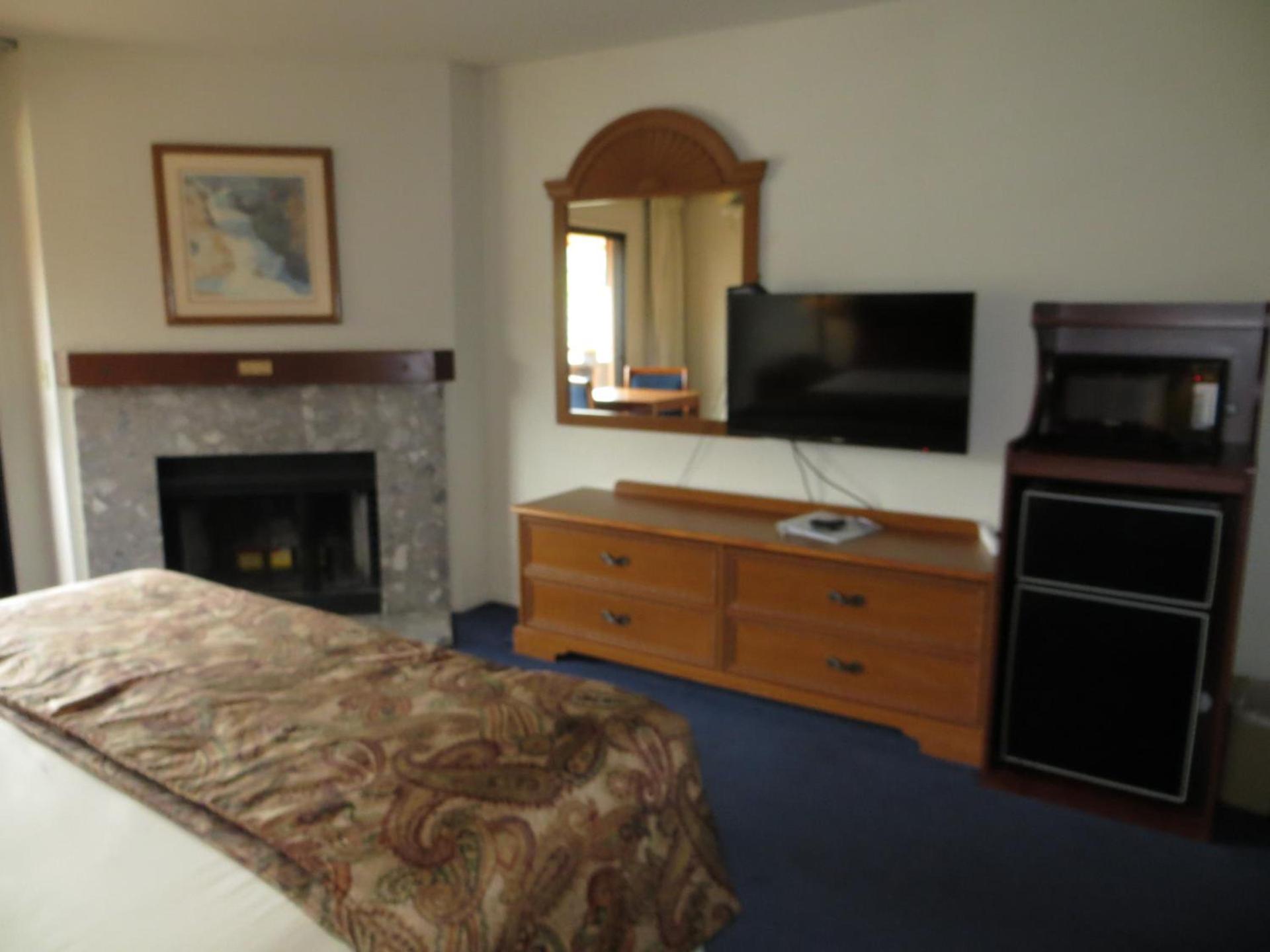 The Monarch Resort photo 19