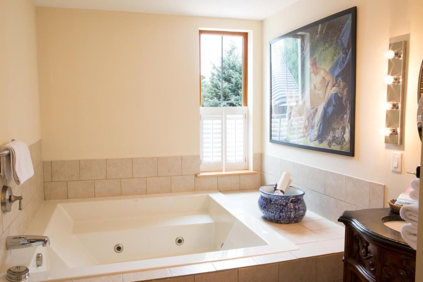 Wedmore Place photo 6
