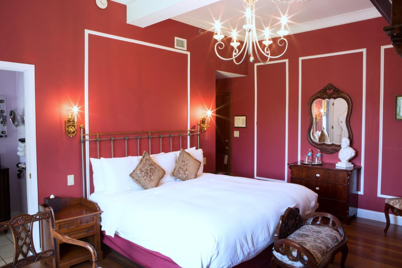 Wedmore Place photo 12