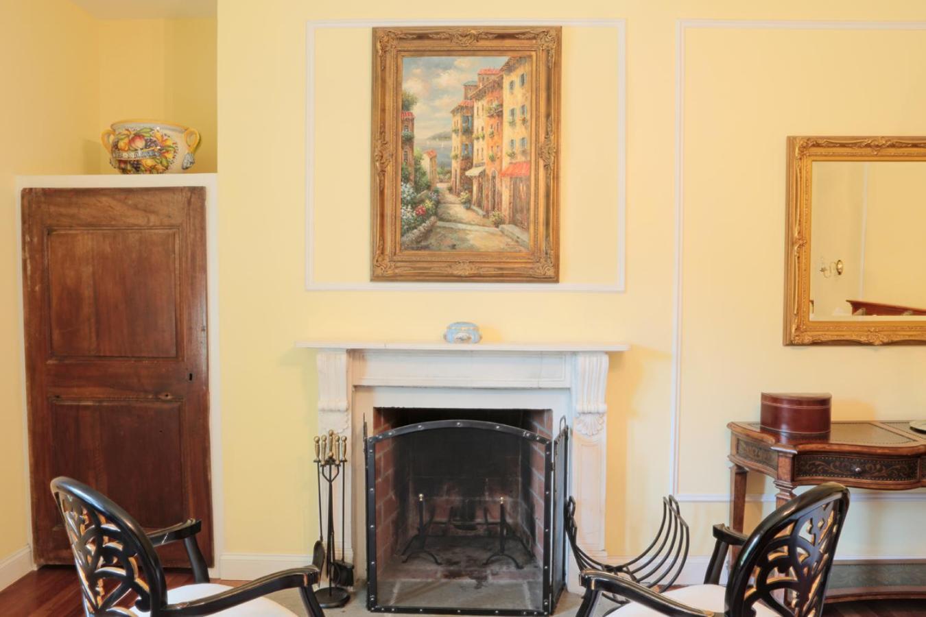 Wedmore Place photo 20