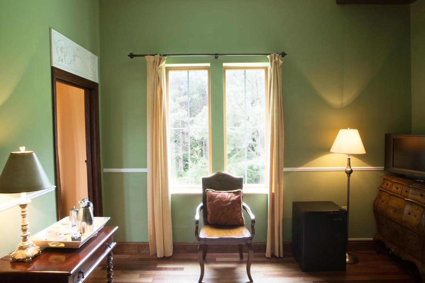 Wedmore Place photo 37