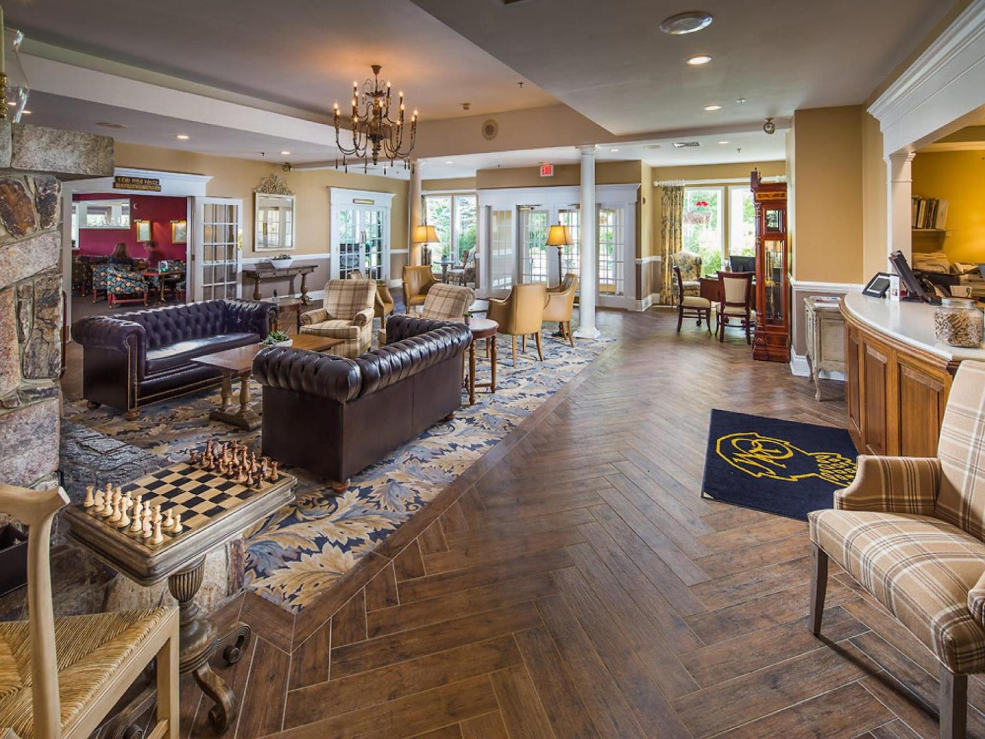 White Mountain Hotel and Resort photo 38