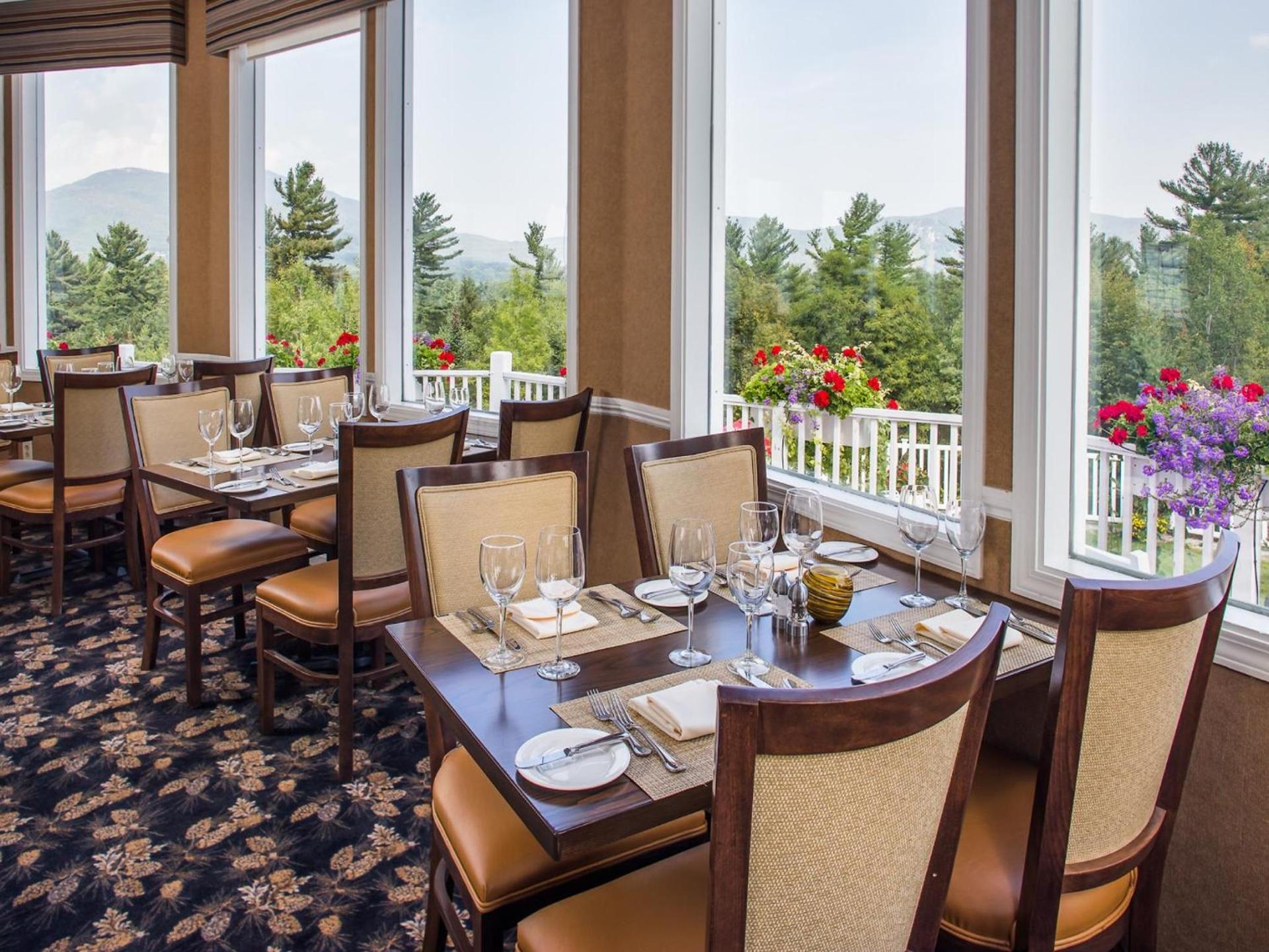 White Mountain Hotel and Resort photo 45