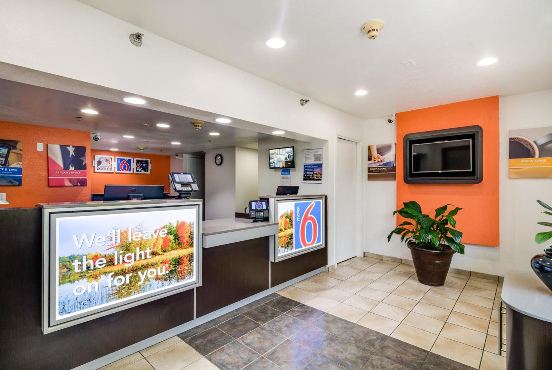 Motel 6-Rolling Meadows, IL - Chicago Northwest photo 28