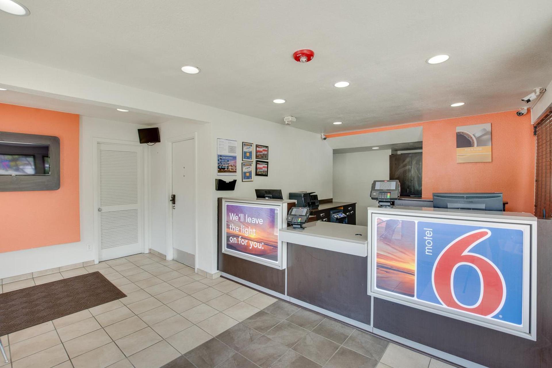 Motel 6-Columbus, OH - West photo 22