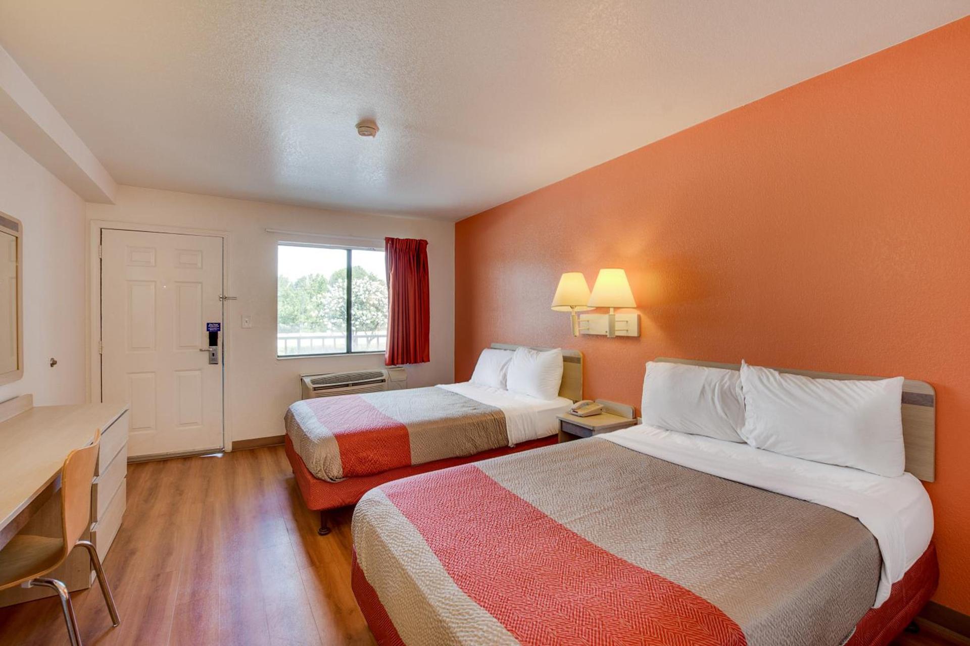 Motel 6-Columbus, OH - West photo 27