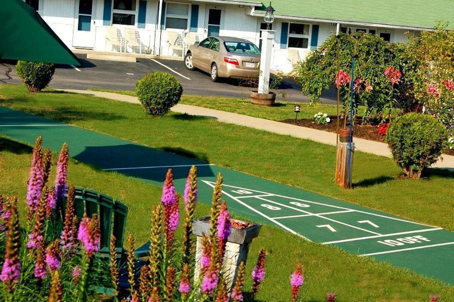 Ne'r Beach Motel photo 88