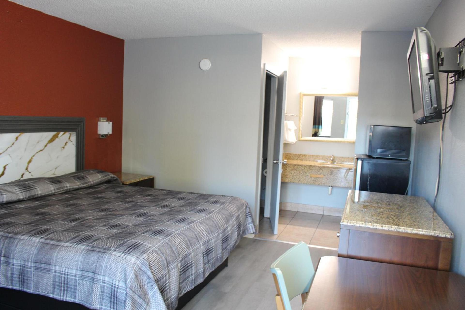 Oak Ridge Inn photo 27