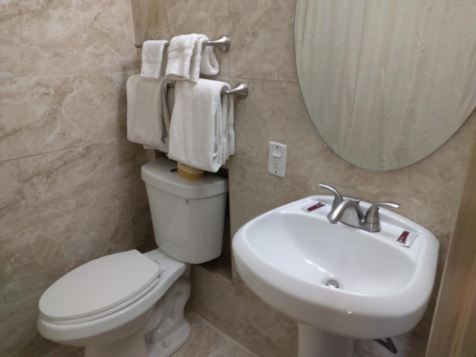 El Rey Motel photo 2