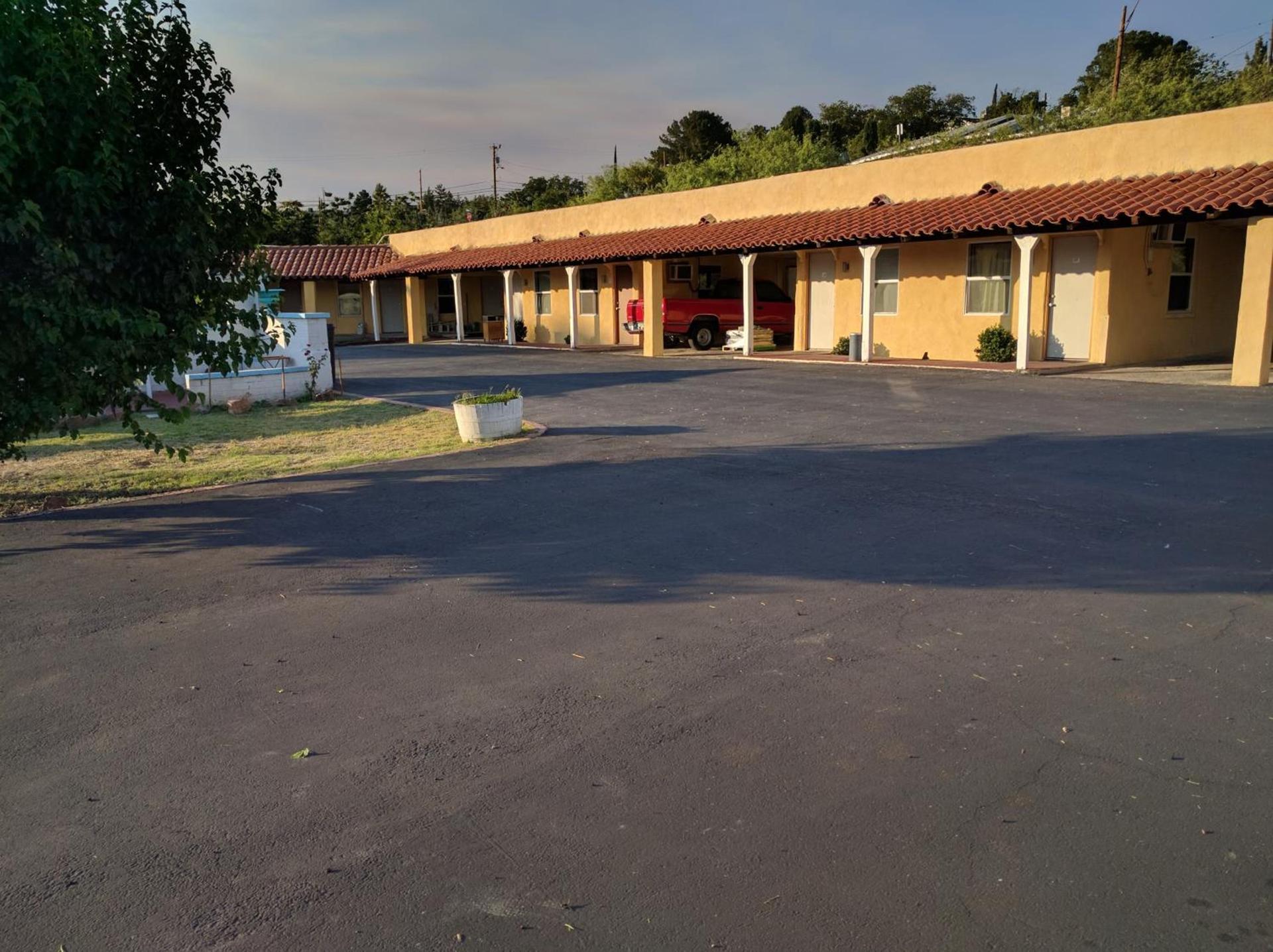 El Rey Motel photo 8