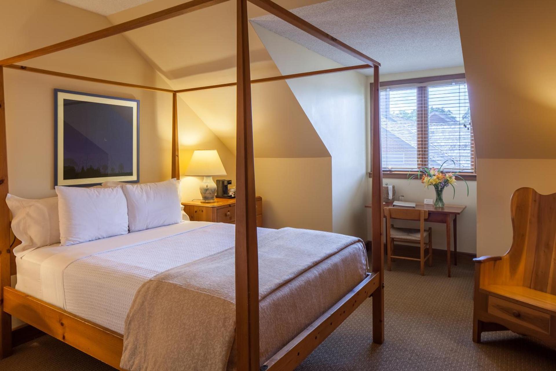 New Harmony Inn Resort and Conference Center photo 11