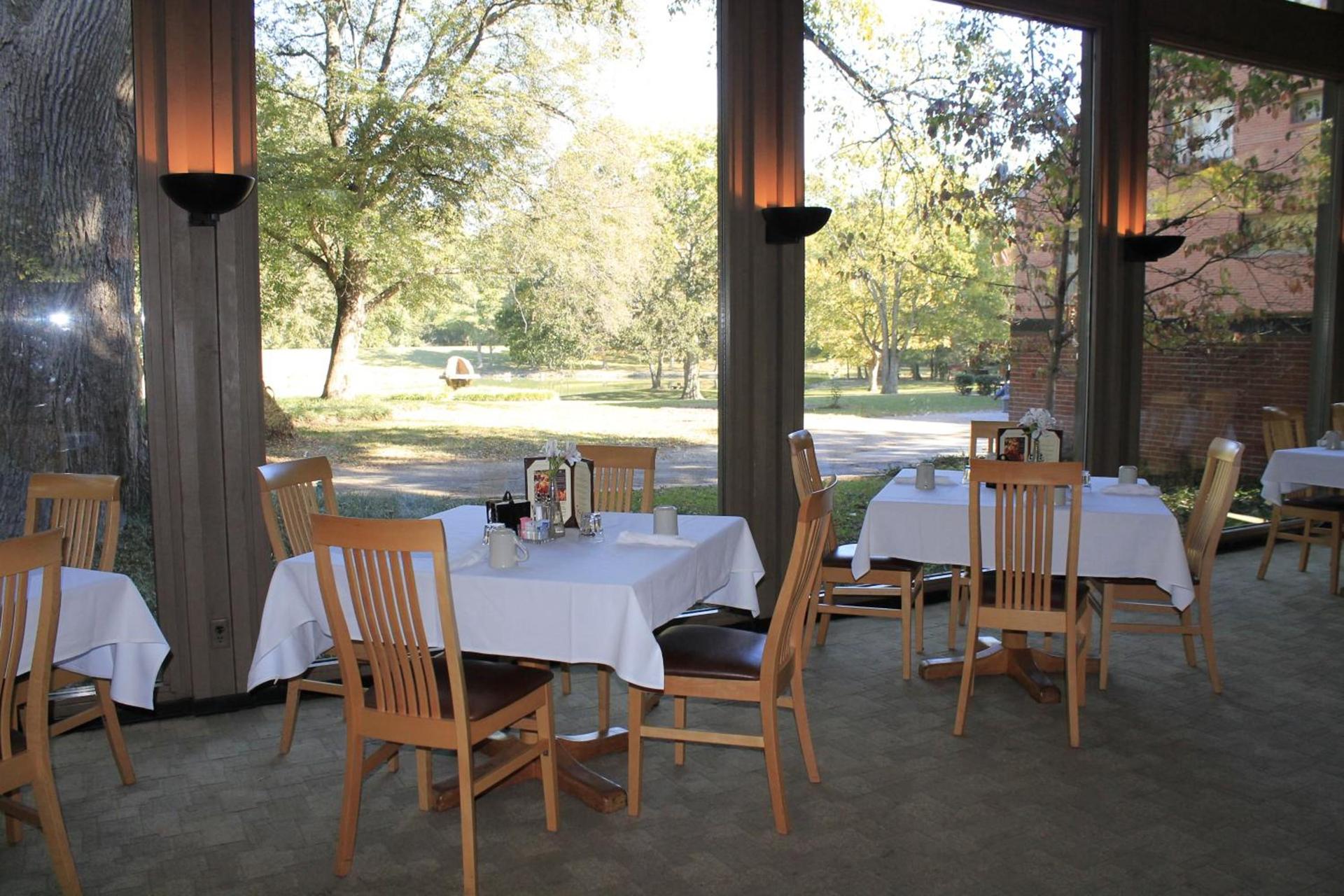 New Harmony Inn Resort and Conference Center photo 20