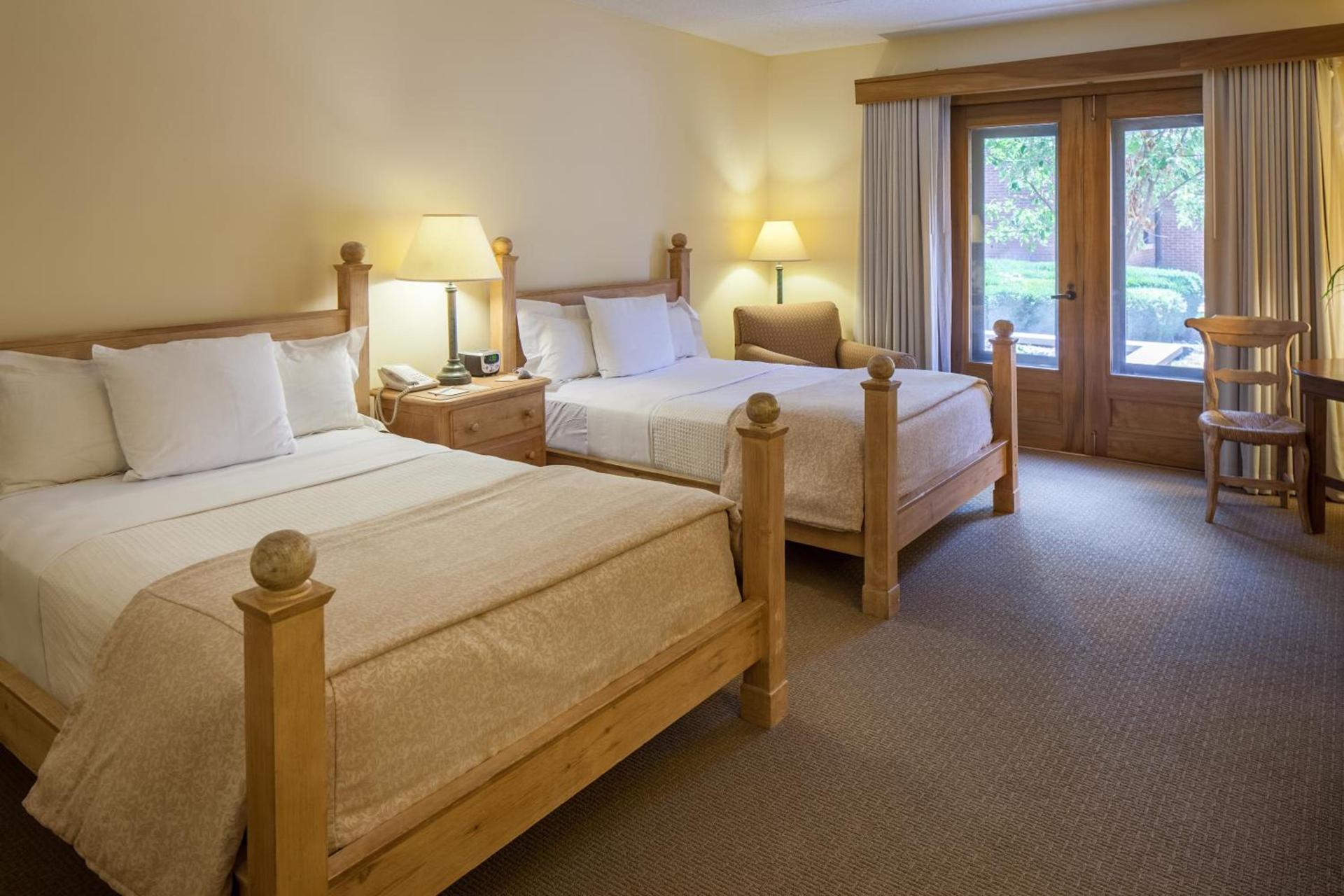 New Harmony Inn Resort and Conference Center photo 4
