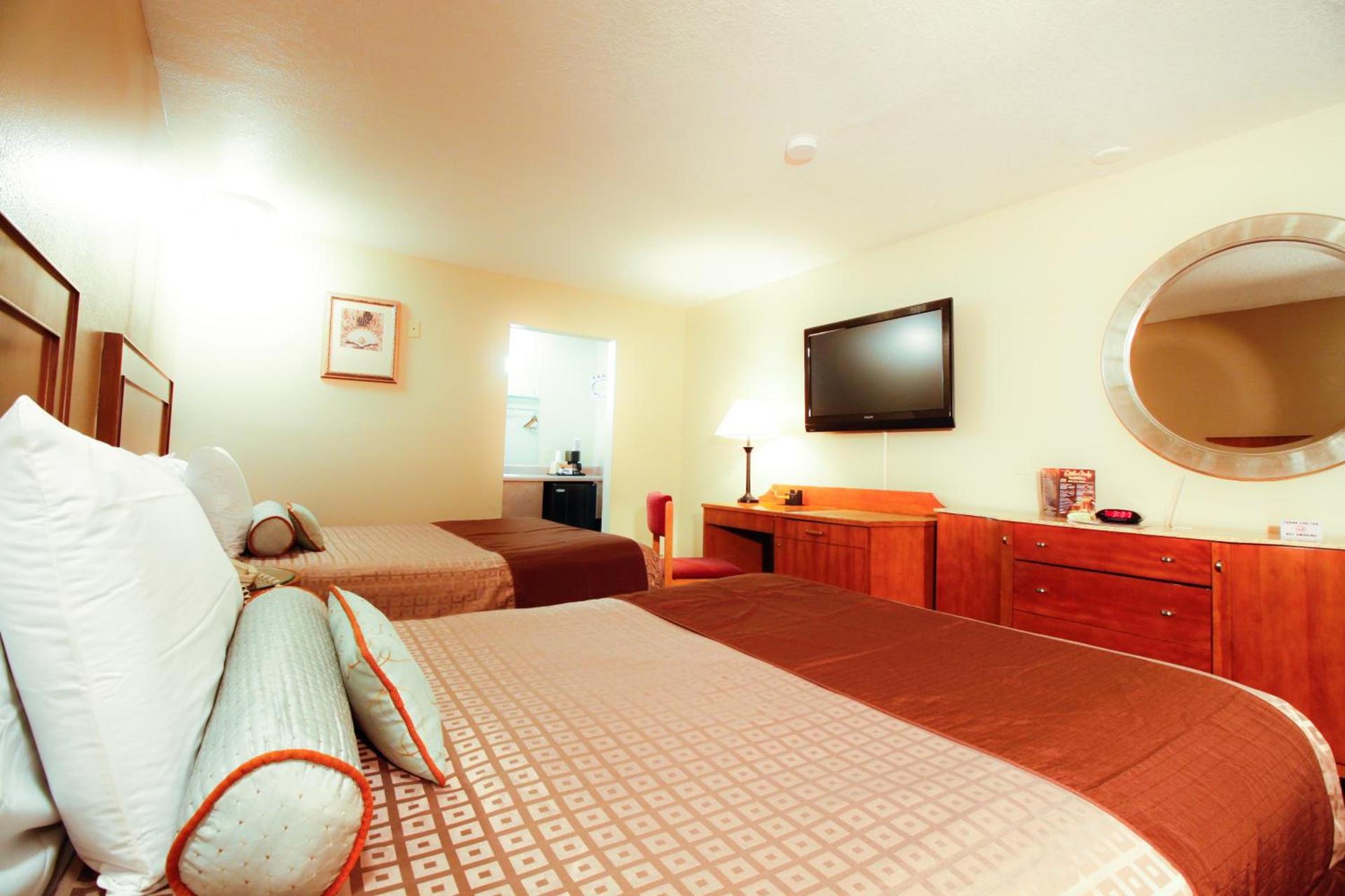 Heritage Inn San Diego photo 12