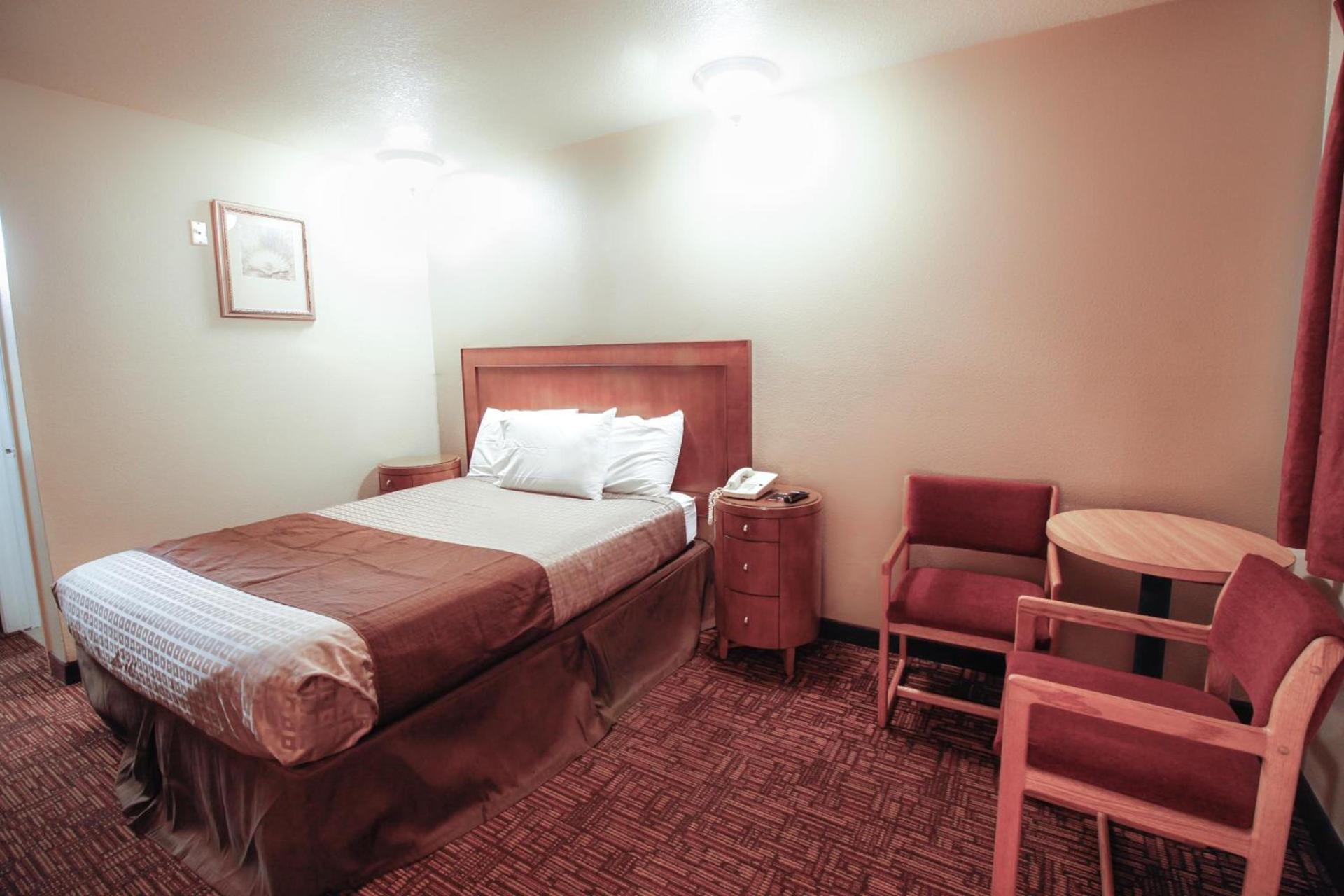 Heritage Inn San Diego photo 9
