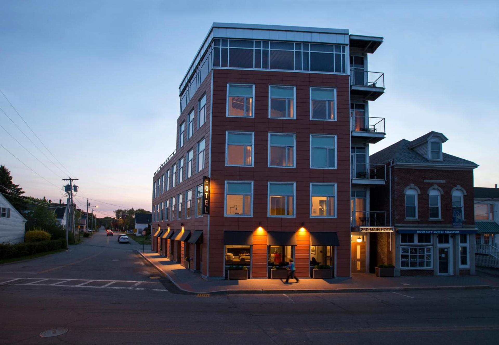 250 Main Hotel photo 33
