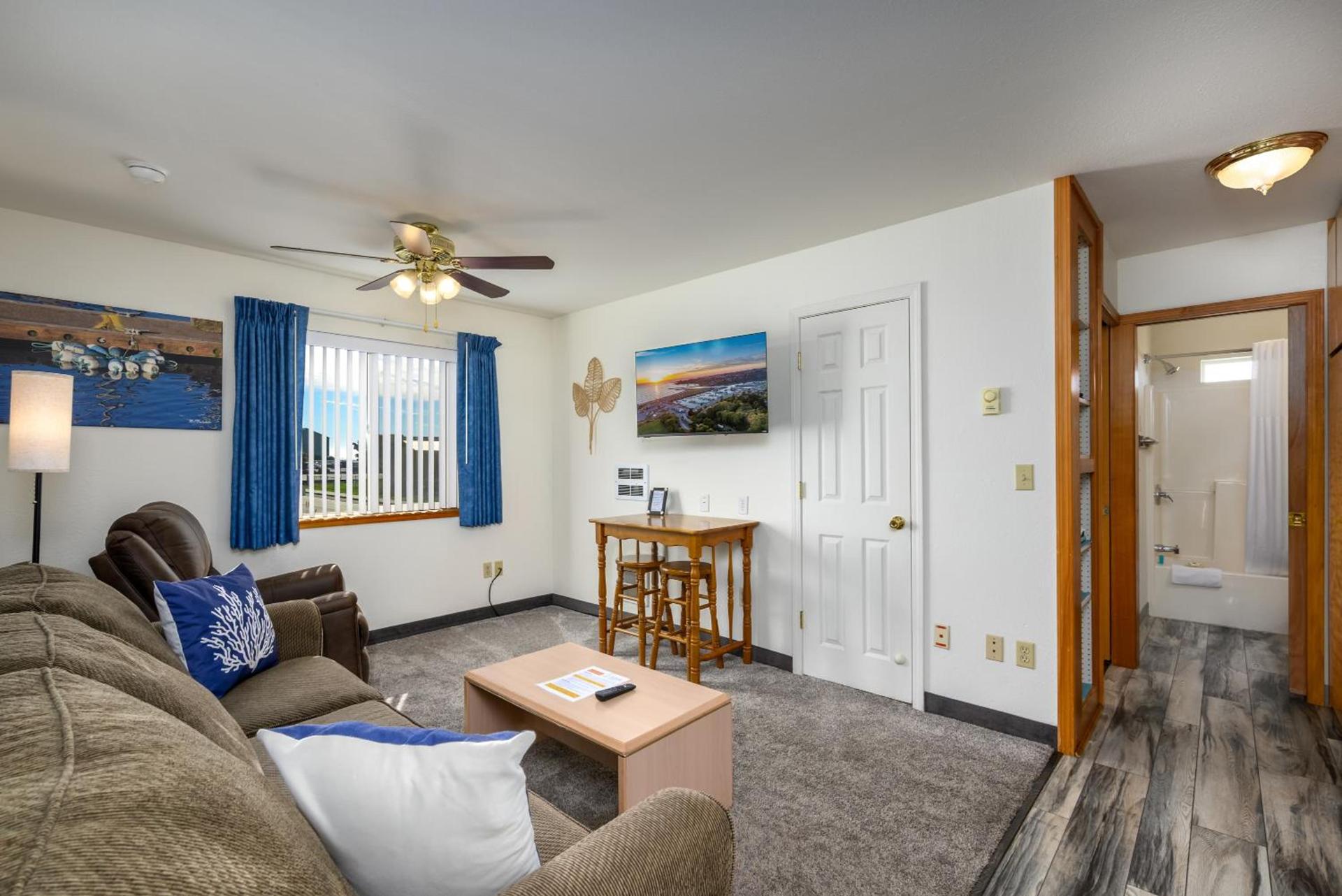 Ocean Suites Motel photo 34