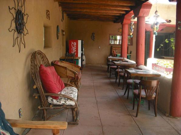 El Pueblo Lodge photo 9