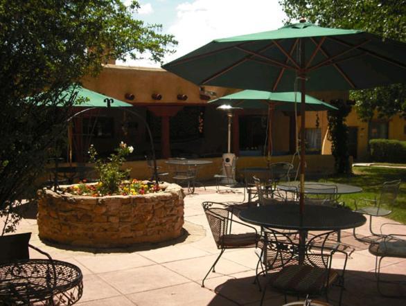 El Pueblo Lodge photo 3