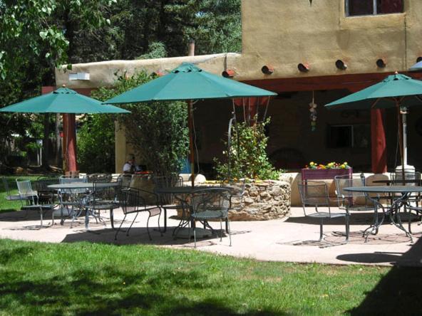 El Pueblo Lodge photo 35