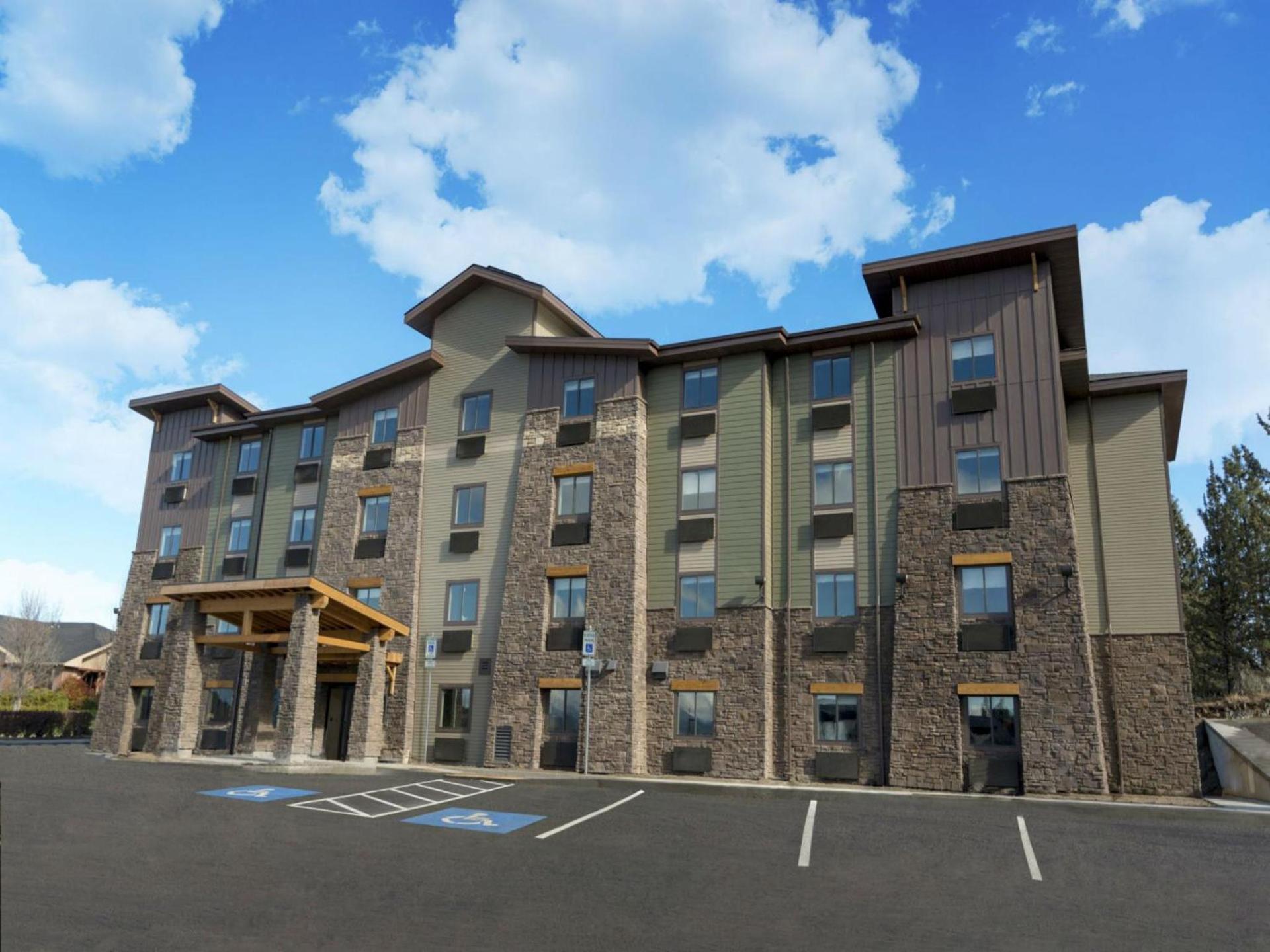 My Place Hotel-Bend, OR photo 2