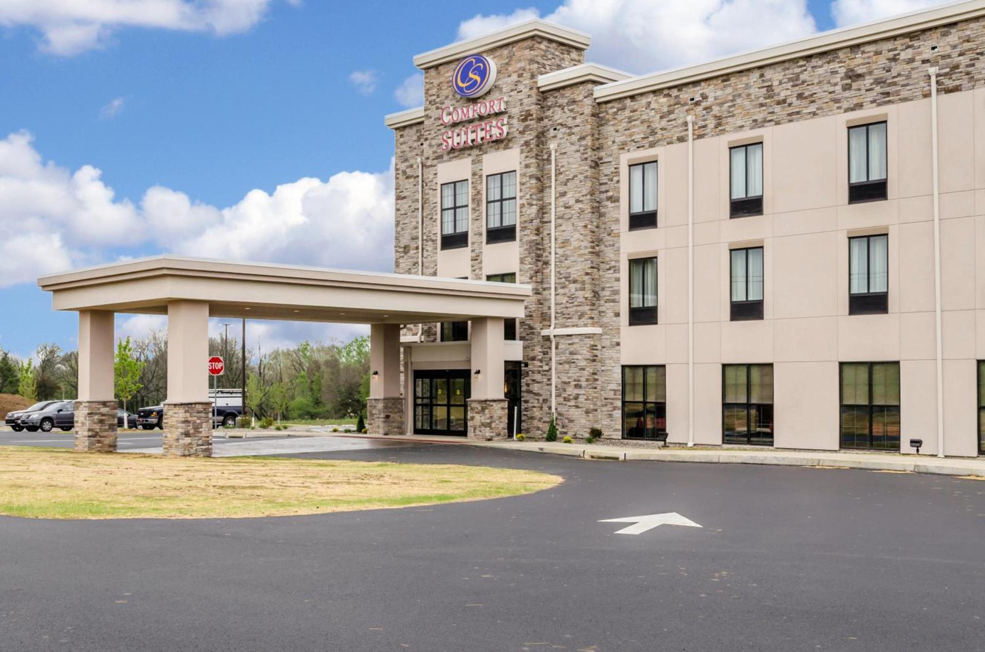 Comfort Suites Manheim - Lancaster photo 60