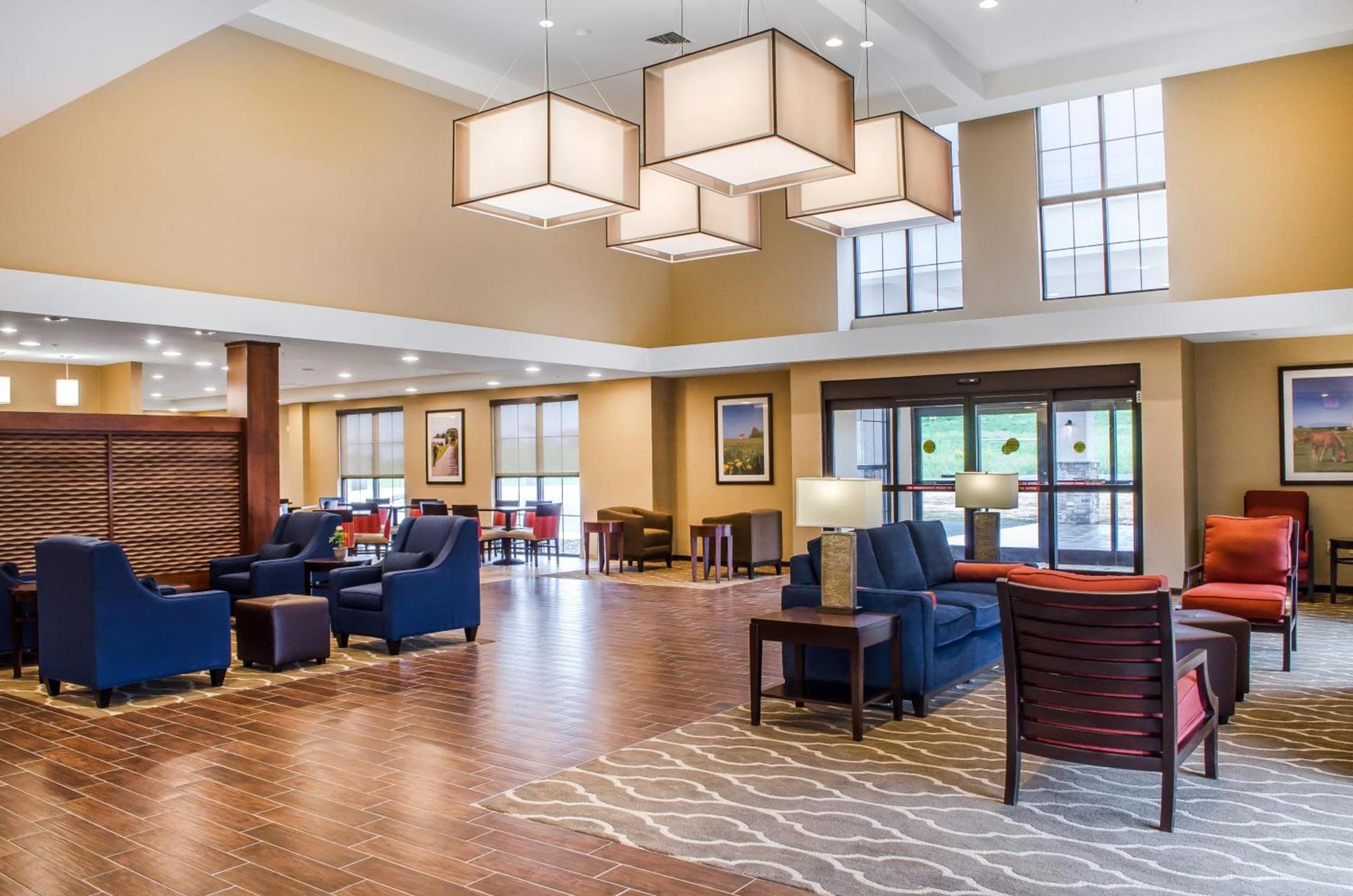 Comfort Suites Manheim - Lancaster photo 67