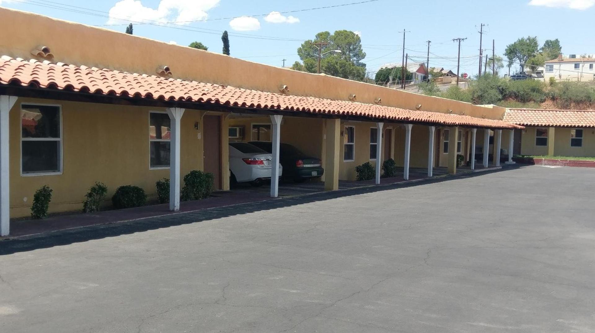El Rey Motel photo 9