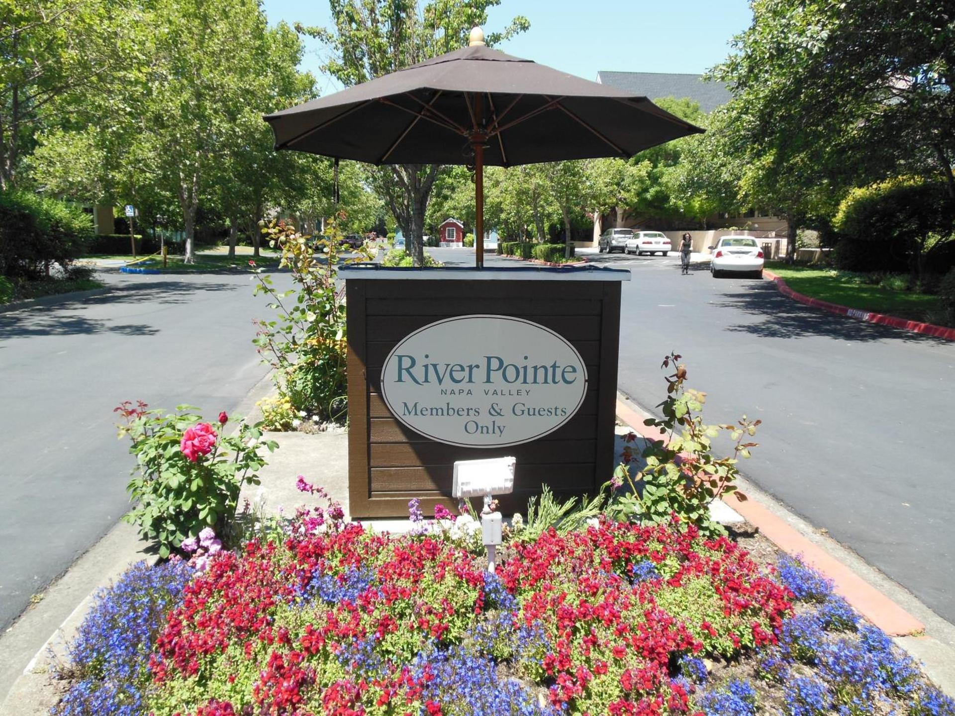 RiverPointe Napa Valley Resort photo 8