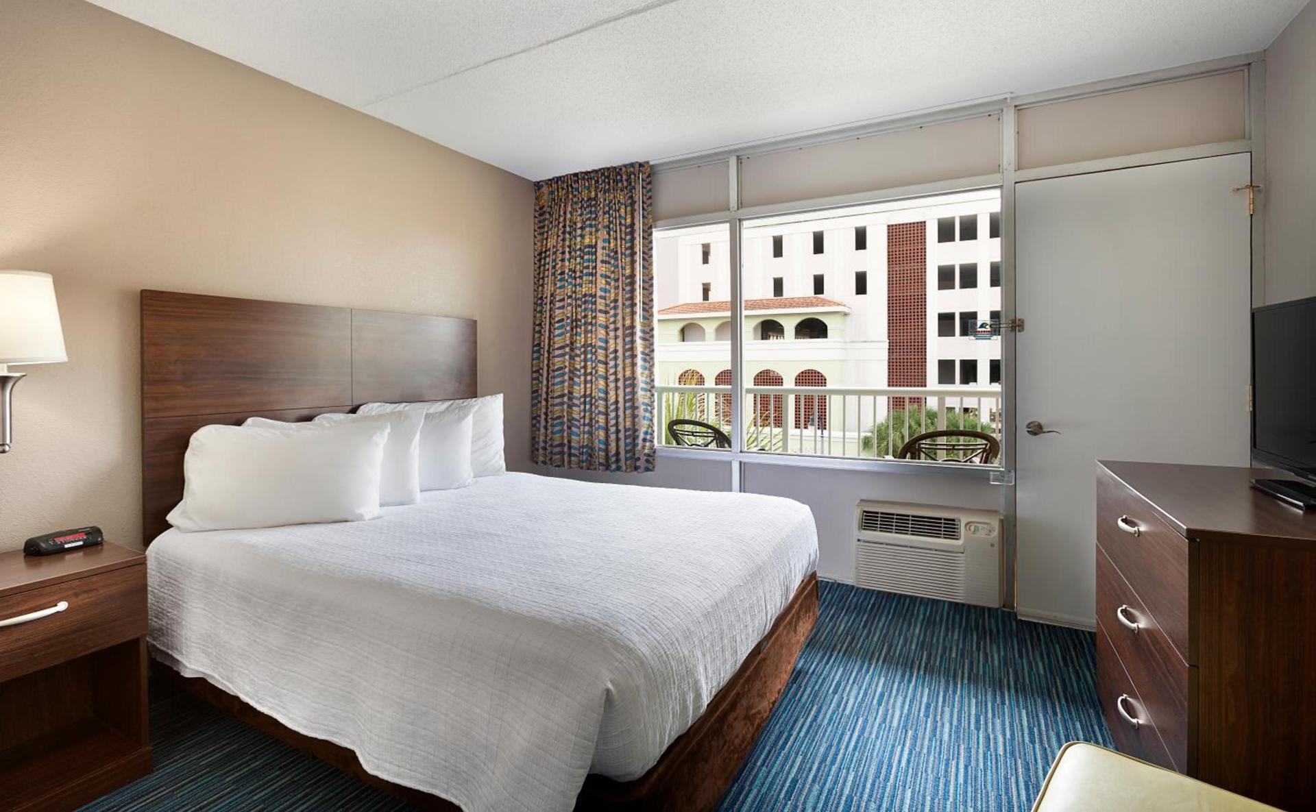 Breakers Resort Hotel photo 52
