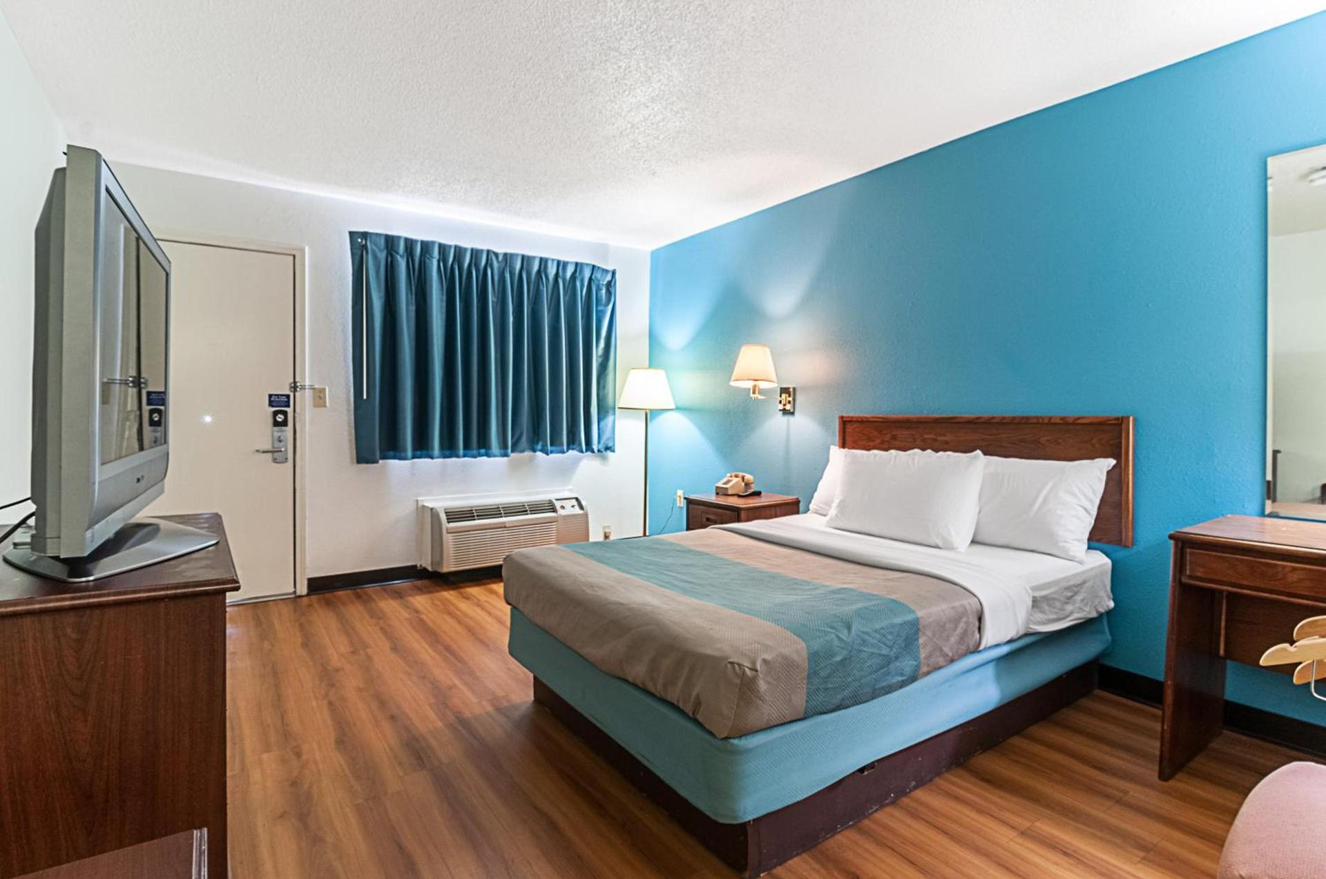 Motel 6-Southgate, MI - Detroit photo 19