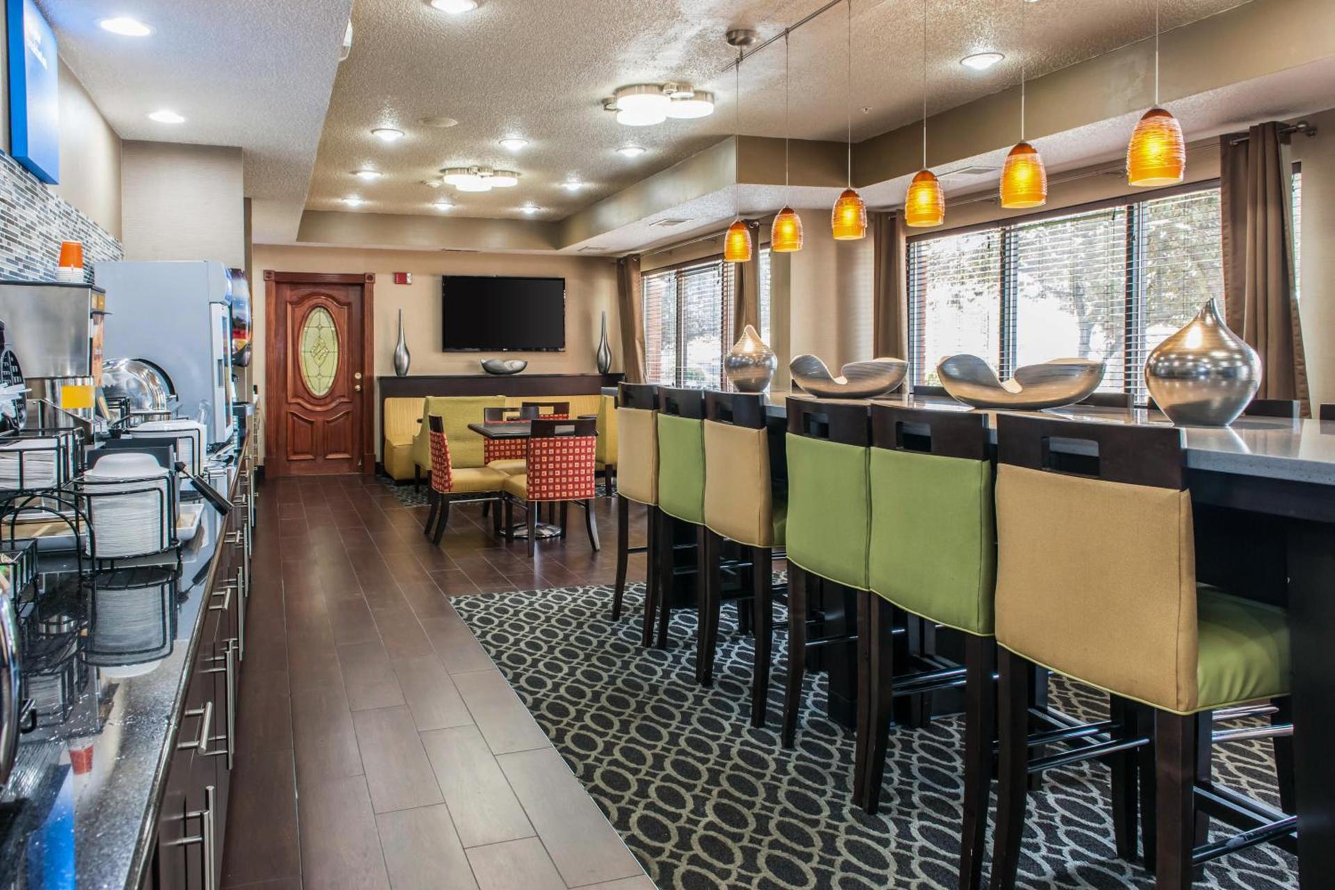 Comfort Inn Blue Ash North photo 32