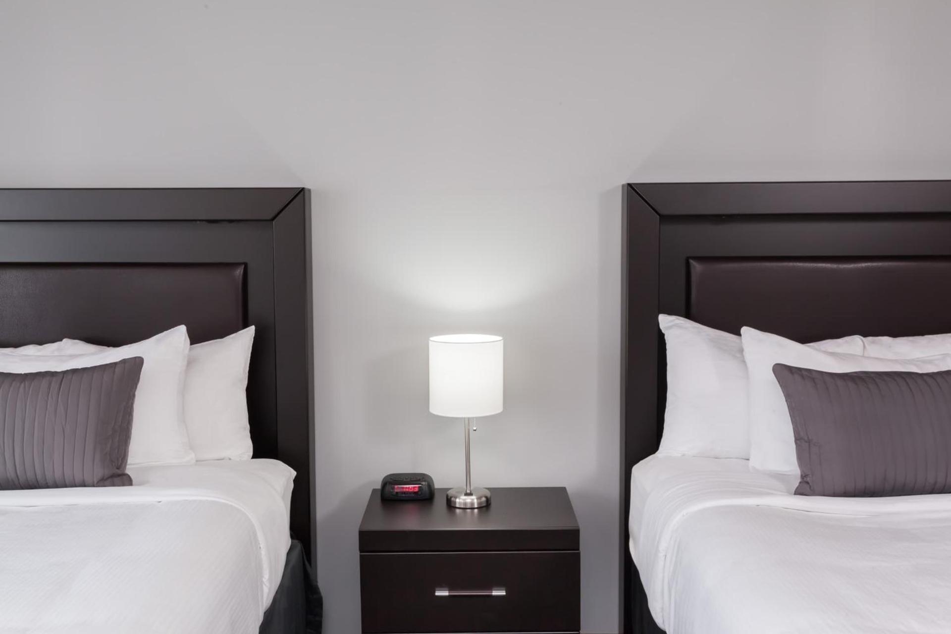 Baymont by Wyndham Glenview photo 5