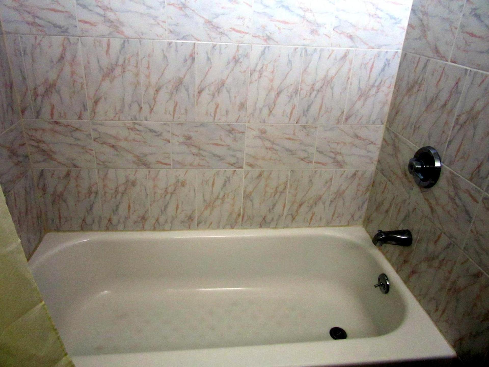 Budget Host Inn photo 19
