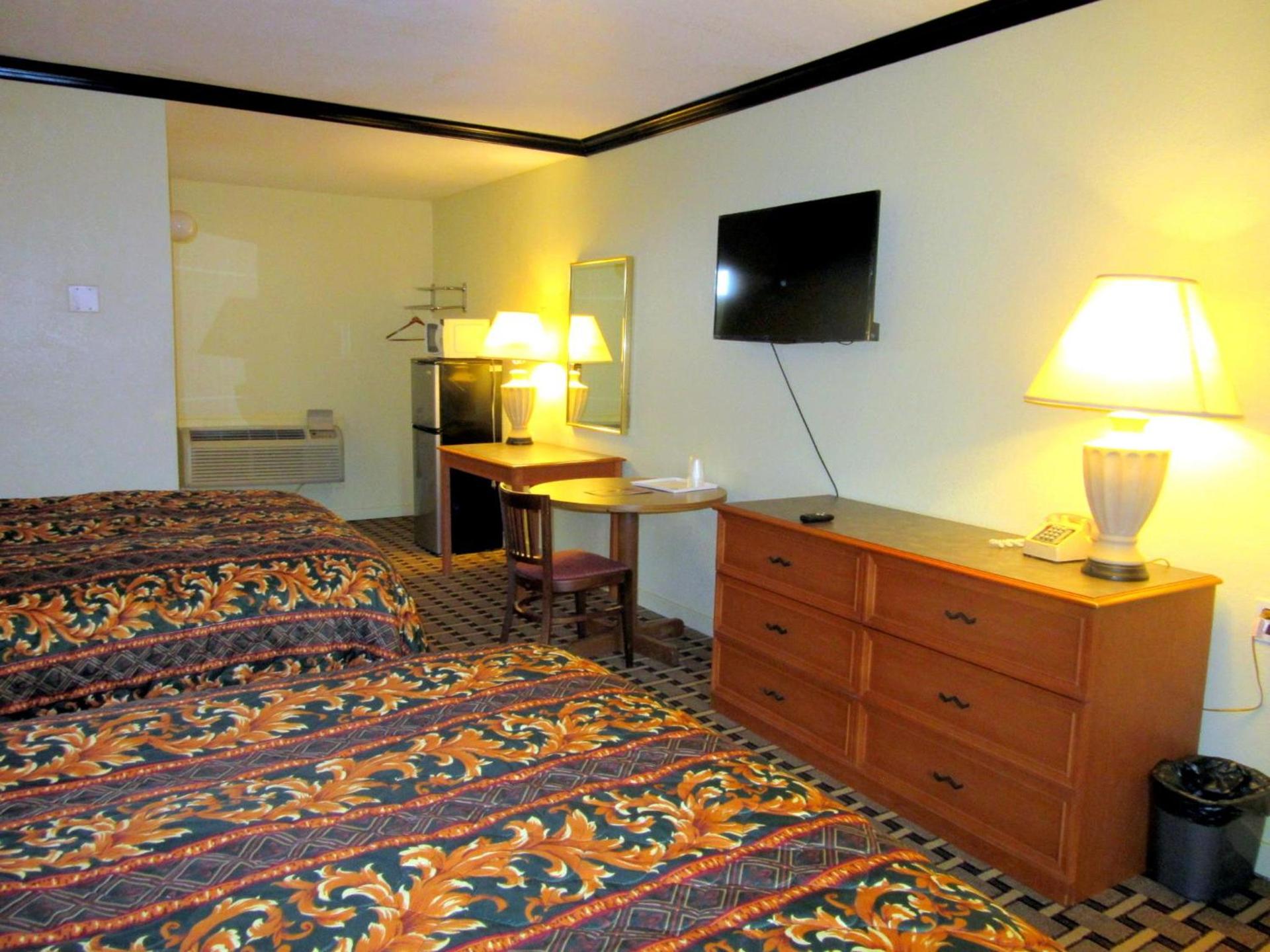 Budget Host Inn photo 7