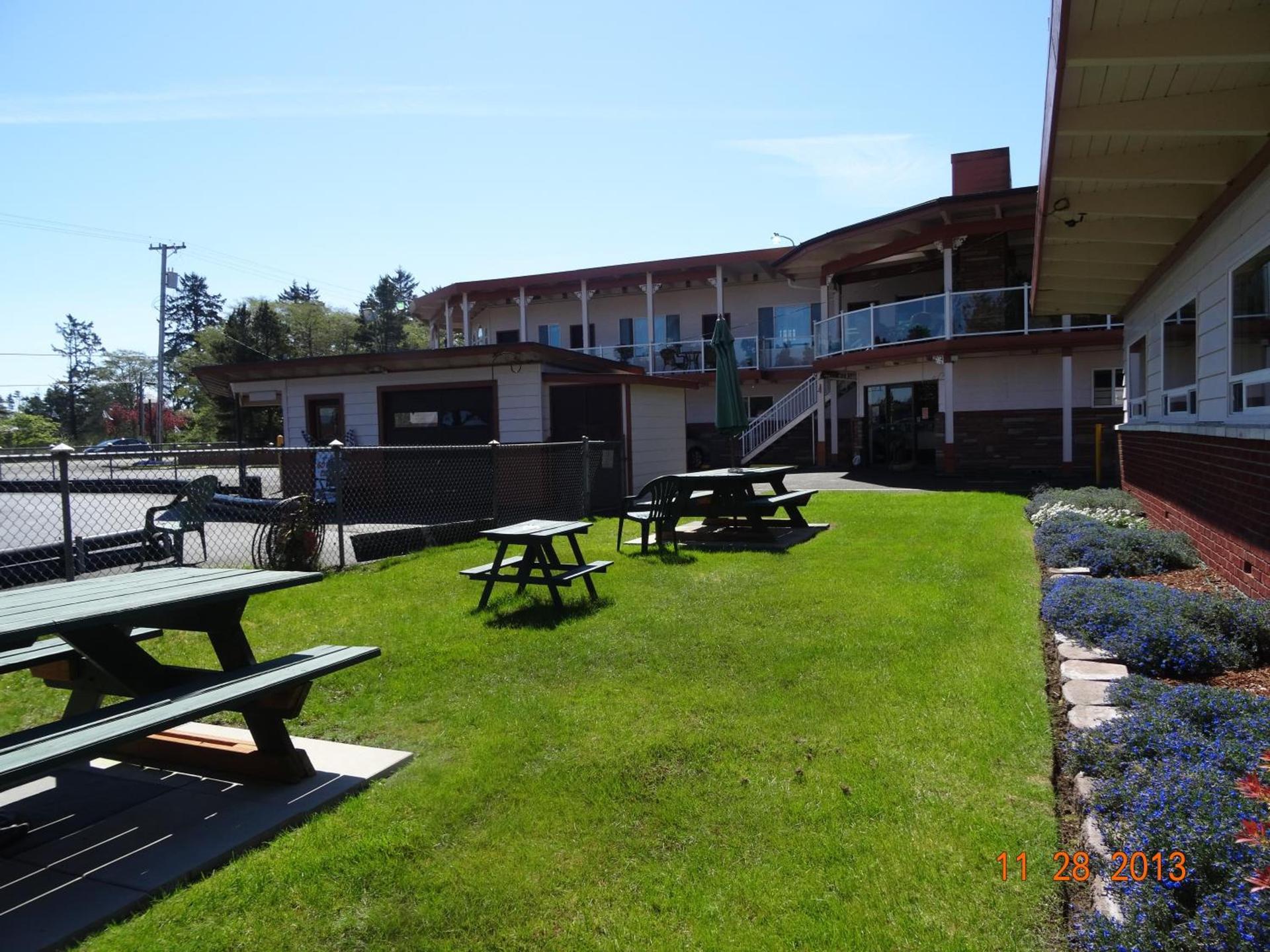 Breakers Boutique Inn photo 10