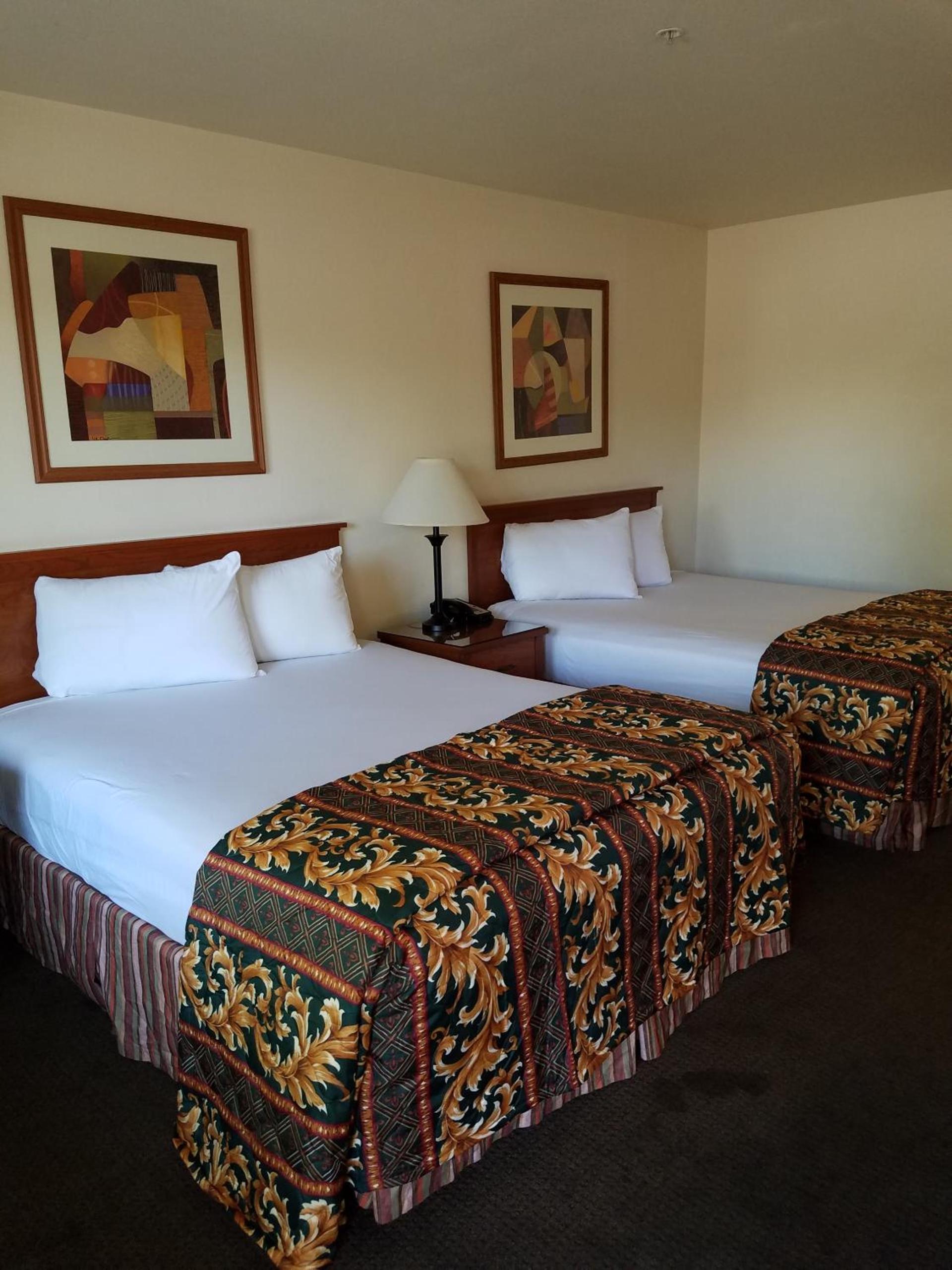 Premier Inns Tolleson photo 6