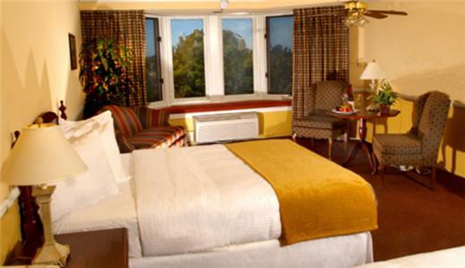 Historic Santa Maria Inn photo 18