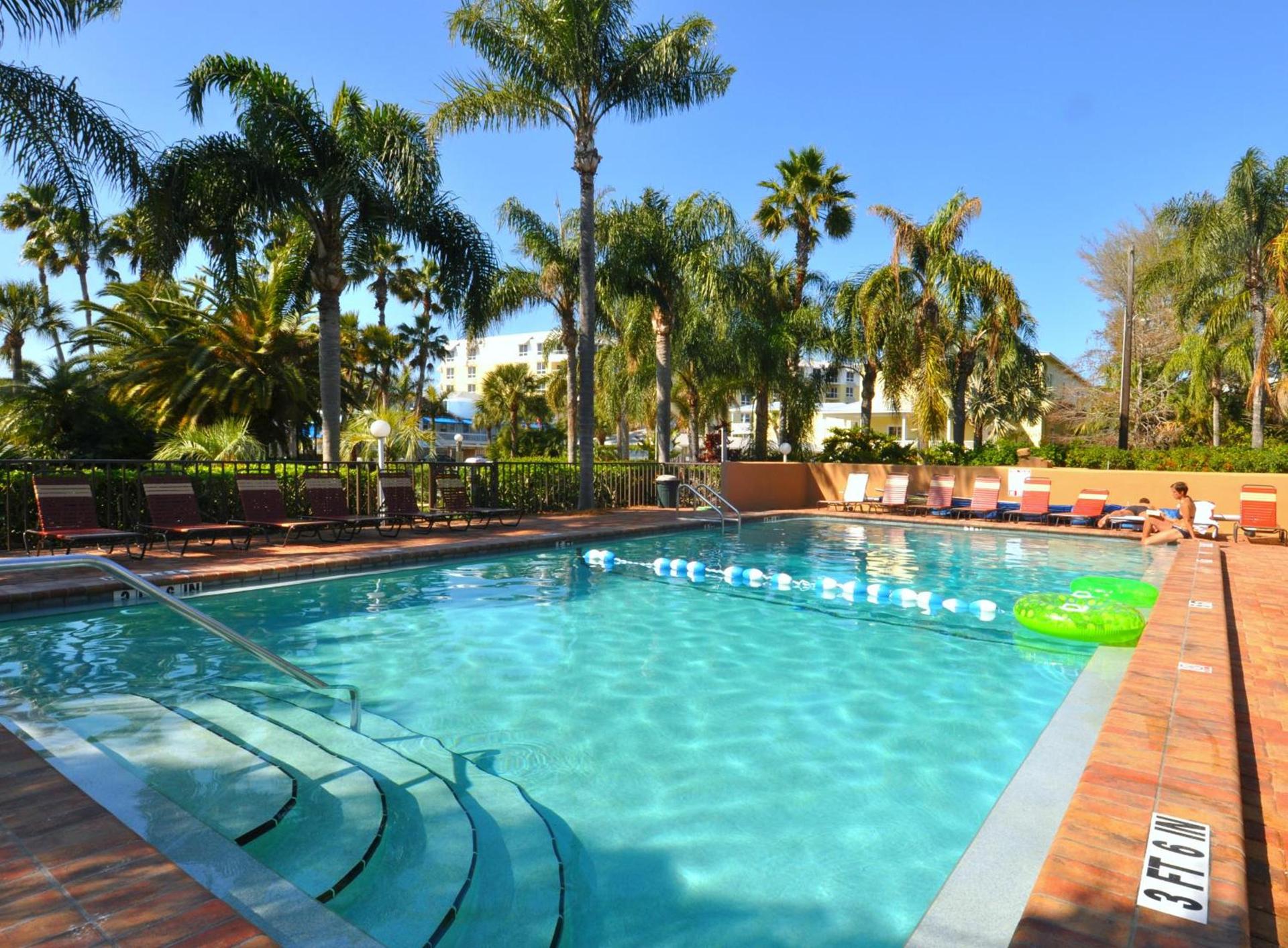 Tropical Beach Resorts - Sarasota photo 4