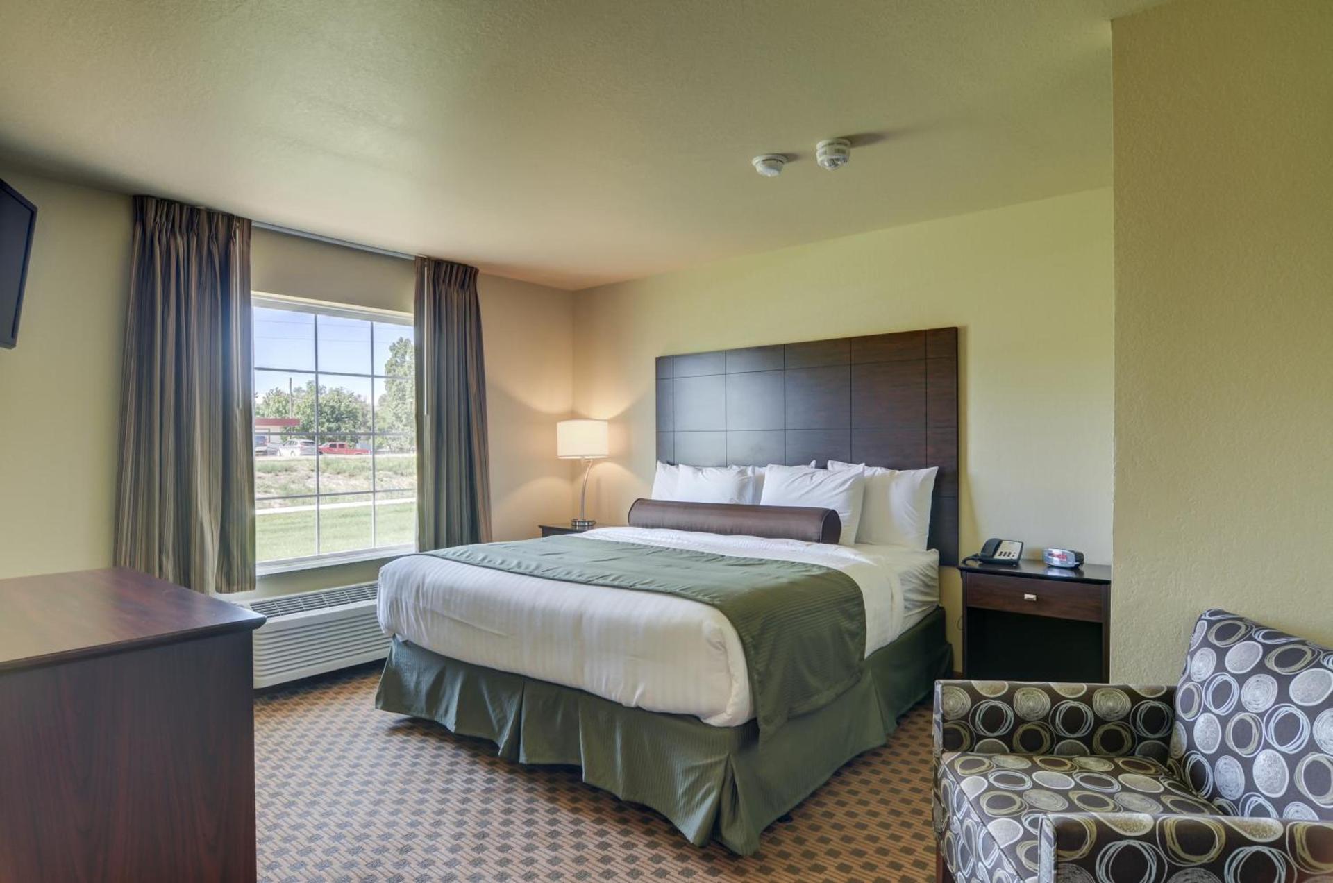 Cobblestone Inn & Suites - Ord photo 30
