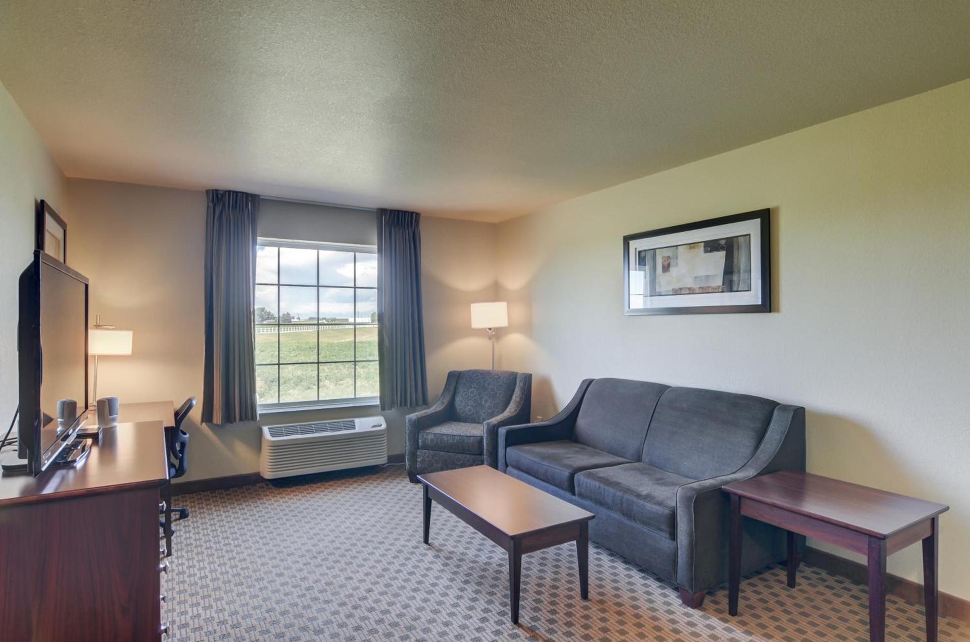 Cobblestone Inn & Suites - Ord photo 51