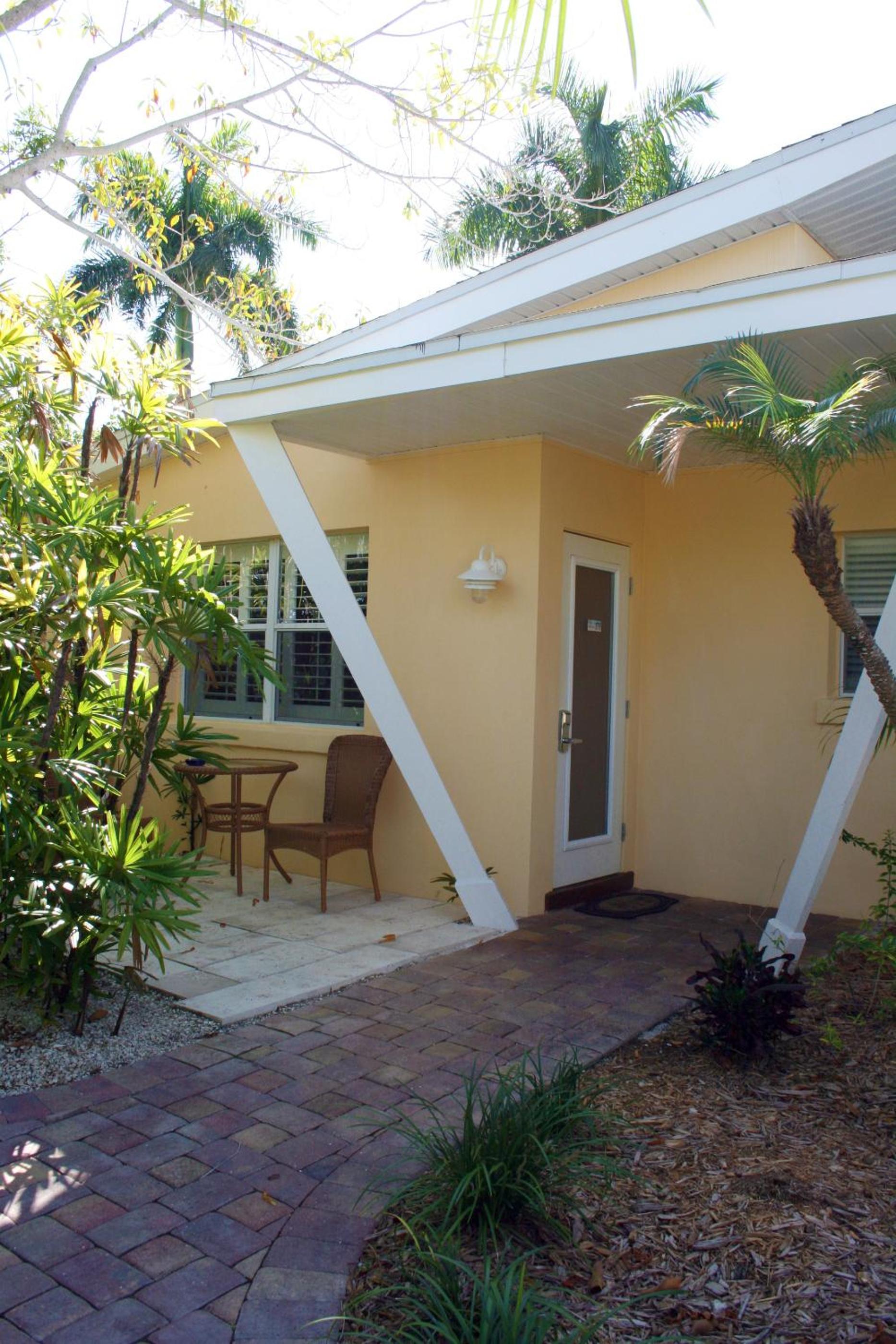 Tropical Beach Resorts - Sarasota photo 71