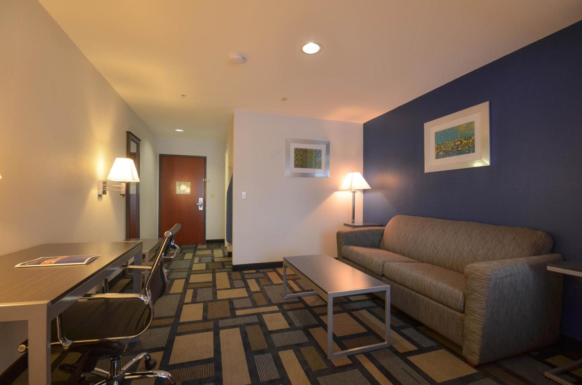 Best Western Galleria Inn & Suites photo 28