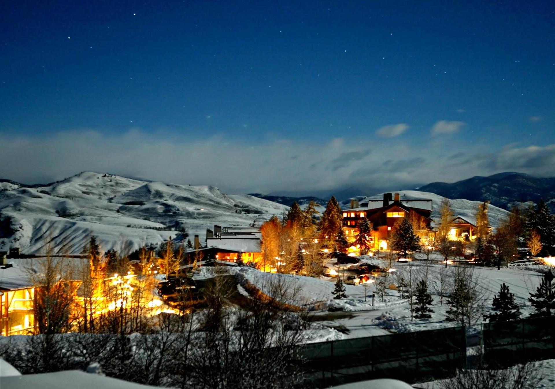 Sun Mountain Lodge photo 31