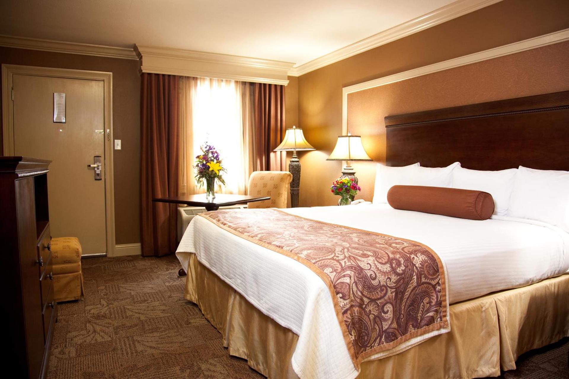 Best Western Plus French Quarter Courtyard Hotel photo 35