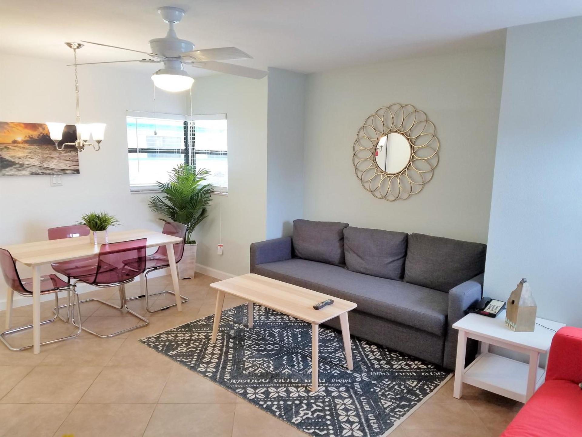 St. Pete Beach Suites photo 39