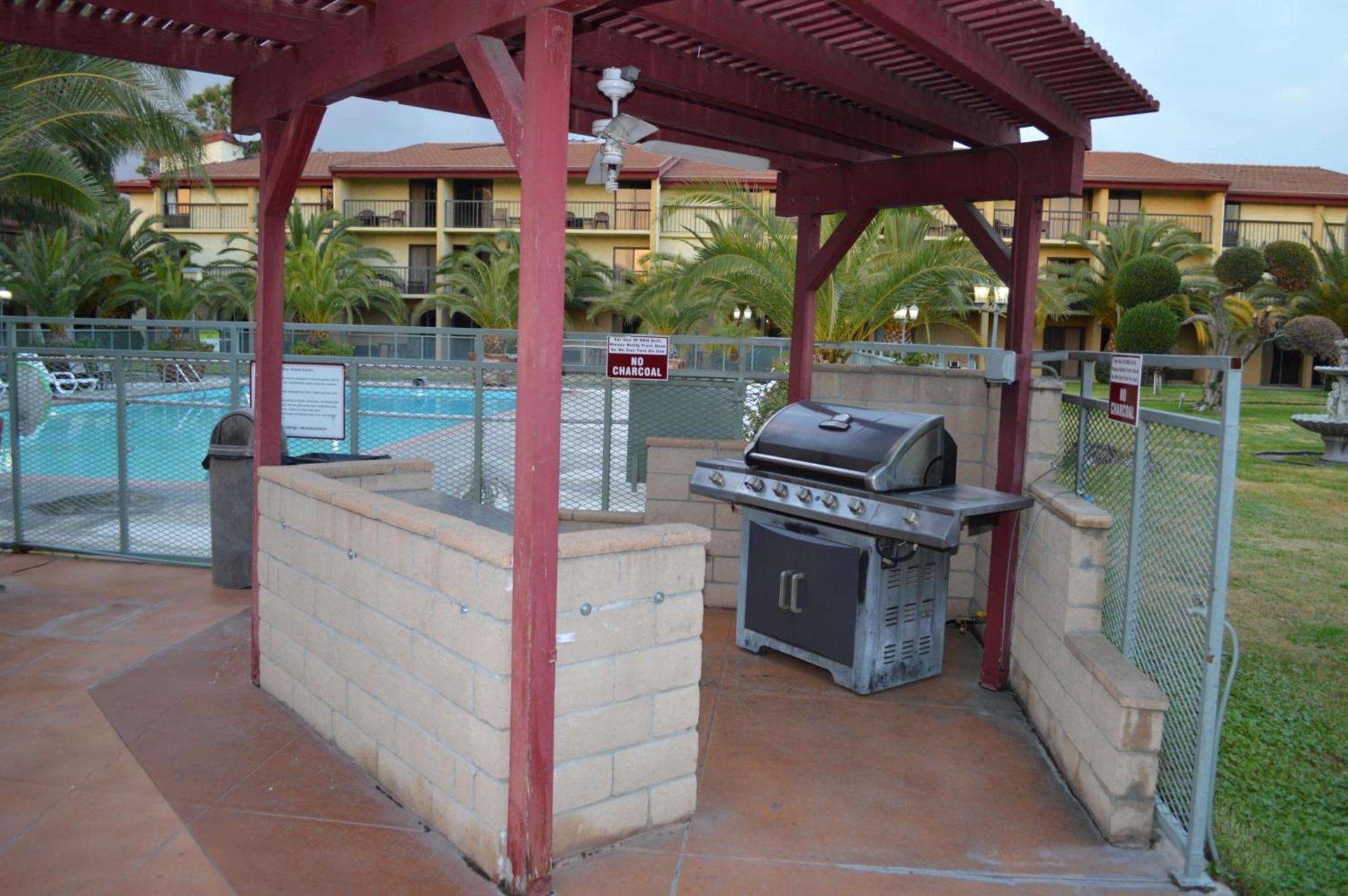 Ontario Airport Inn photo 5
