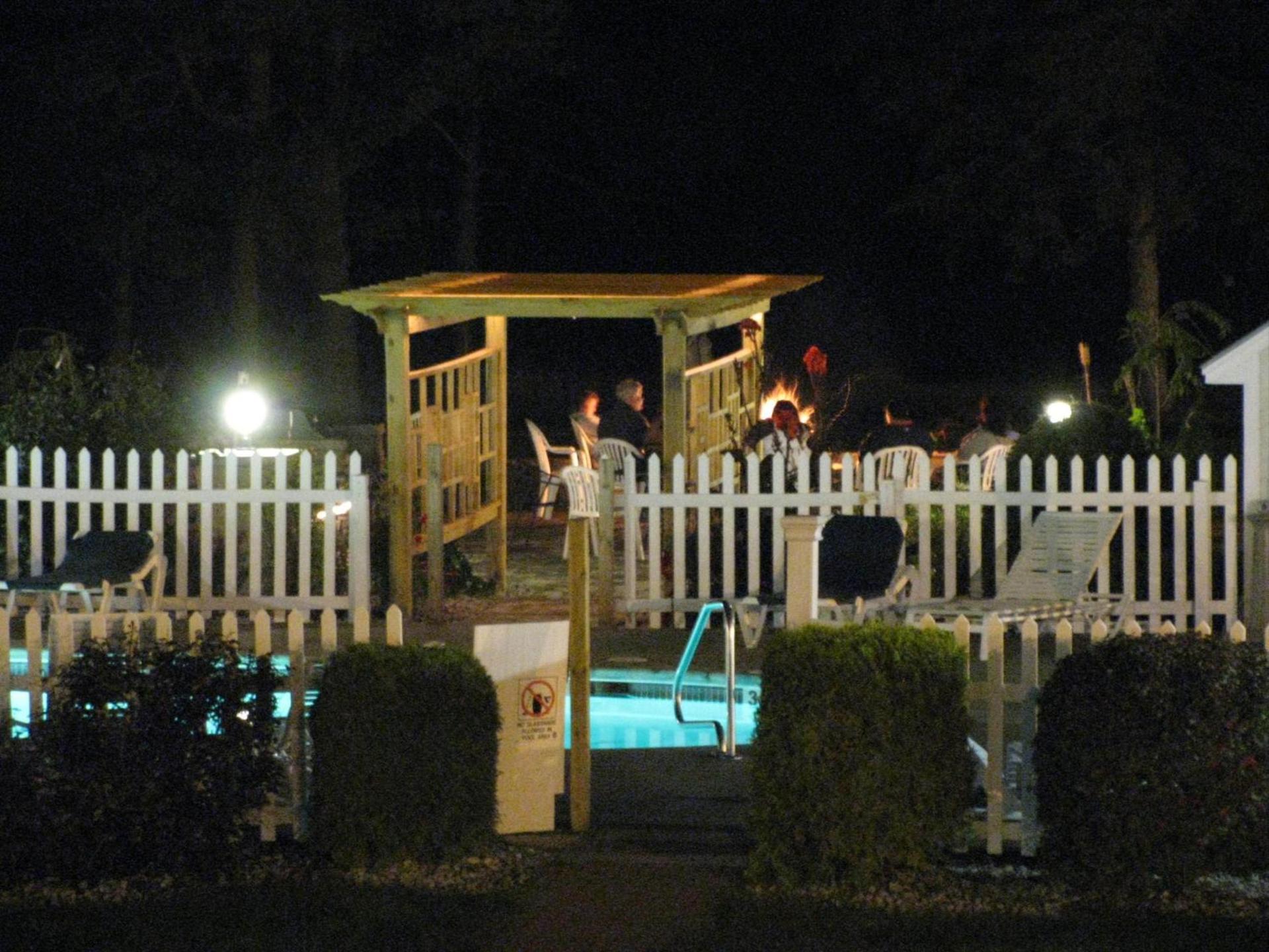 Golden Gables Inn Dazzler Select by Wyndham photo 28