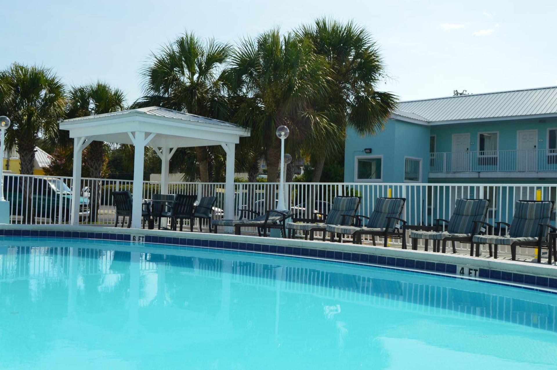 Destin Inn & Suites photo 23