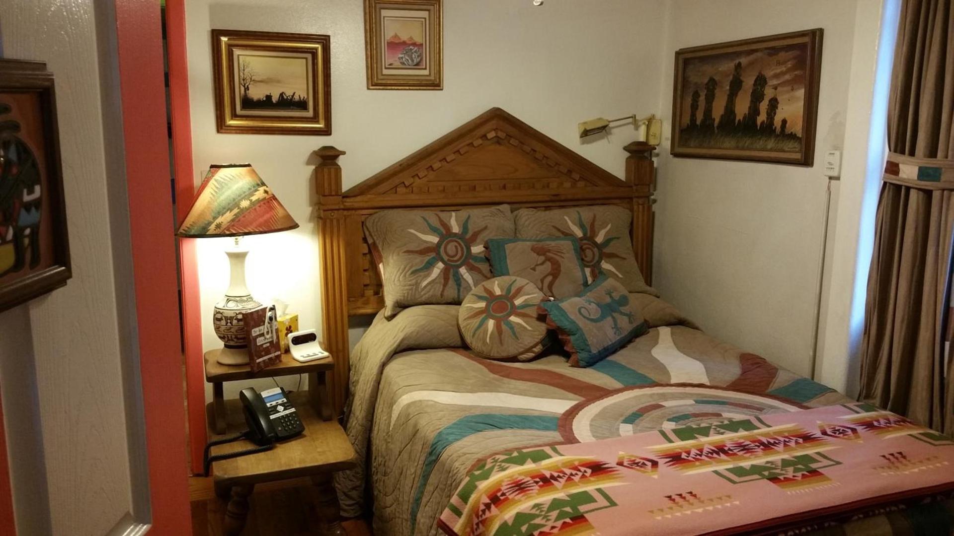 Inn at Halona photo 11
